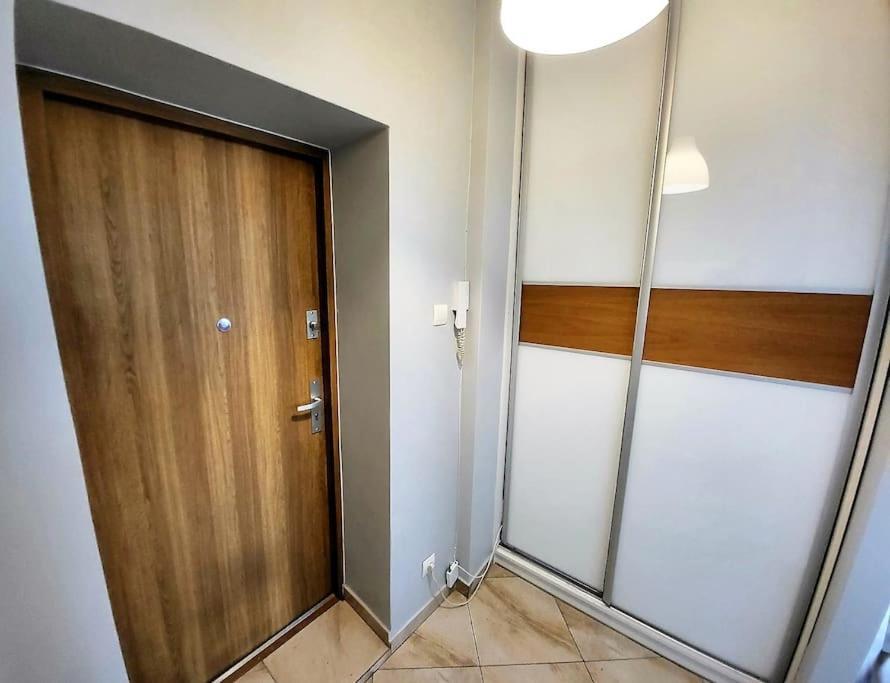 Апартаменты Ogrody * Wi-Fi * Jezyce * 3 Km Center Познань Экстерьер фото